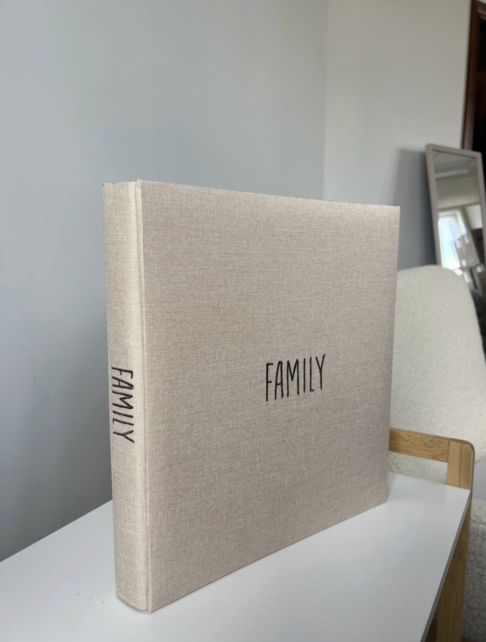 Альбом на 500 «Family» світлий тканина вишивка